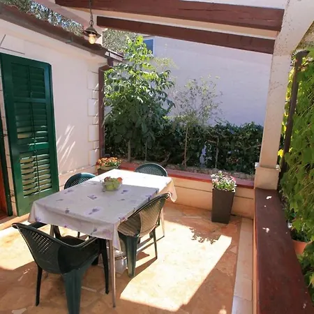 Apartment Silvana Rogoznica (Sibenik-Knin)