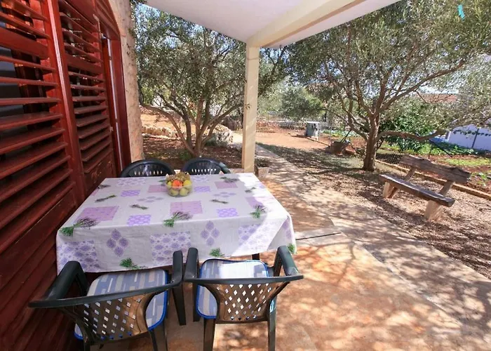 Silvana * Rogoznica (Sibenik-Knin)