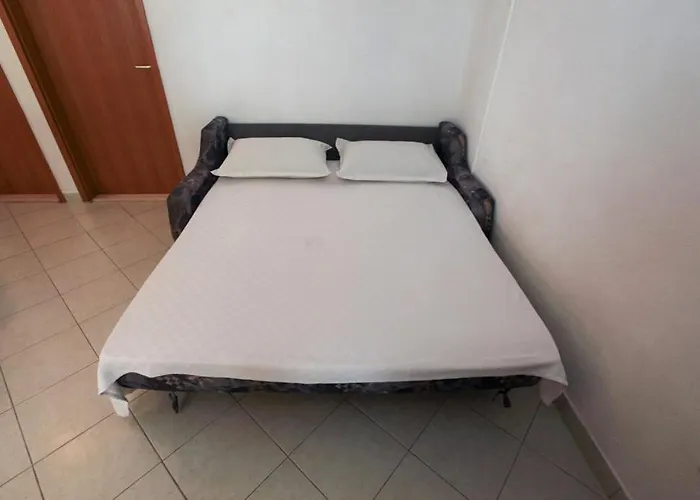 Silvana Daire Rogoznica (Sibenik-Knin)